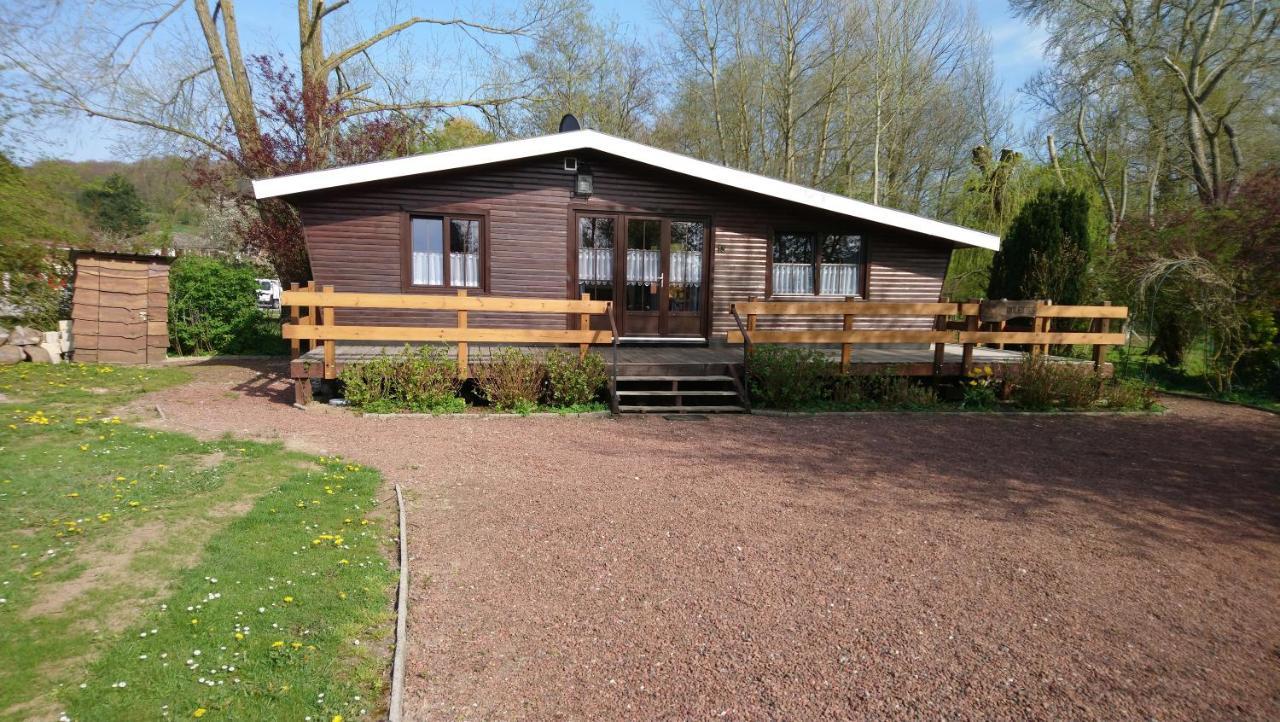 Chalet De Vacances Guisy Exterior foto